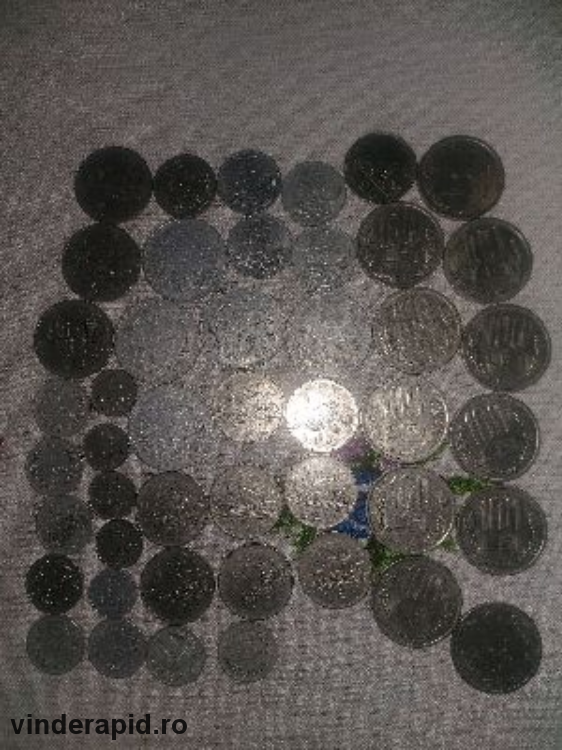 Vând 46 de monezi vechi din anii 1960,1970,1980,1990