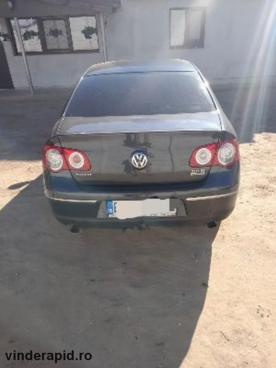 Vând Volkswagen Passat B6