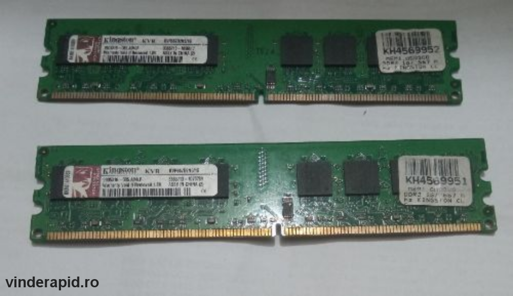 Vand 2 Memorii RAM de 1GB DDR2 Kingston